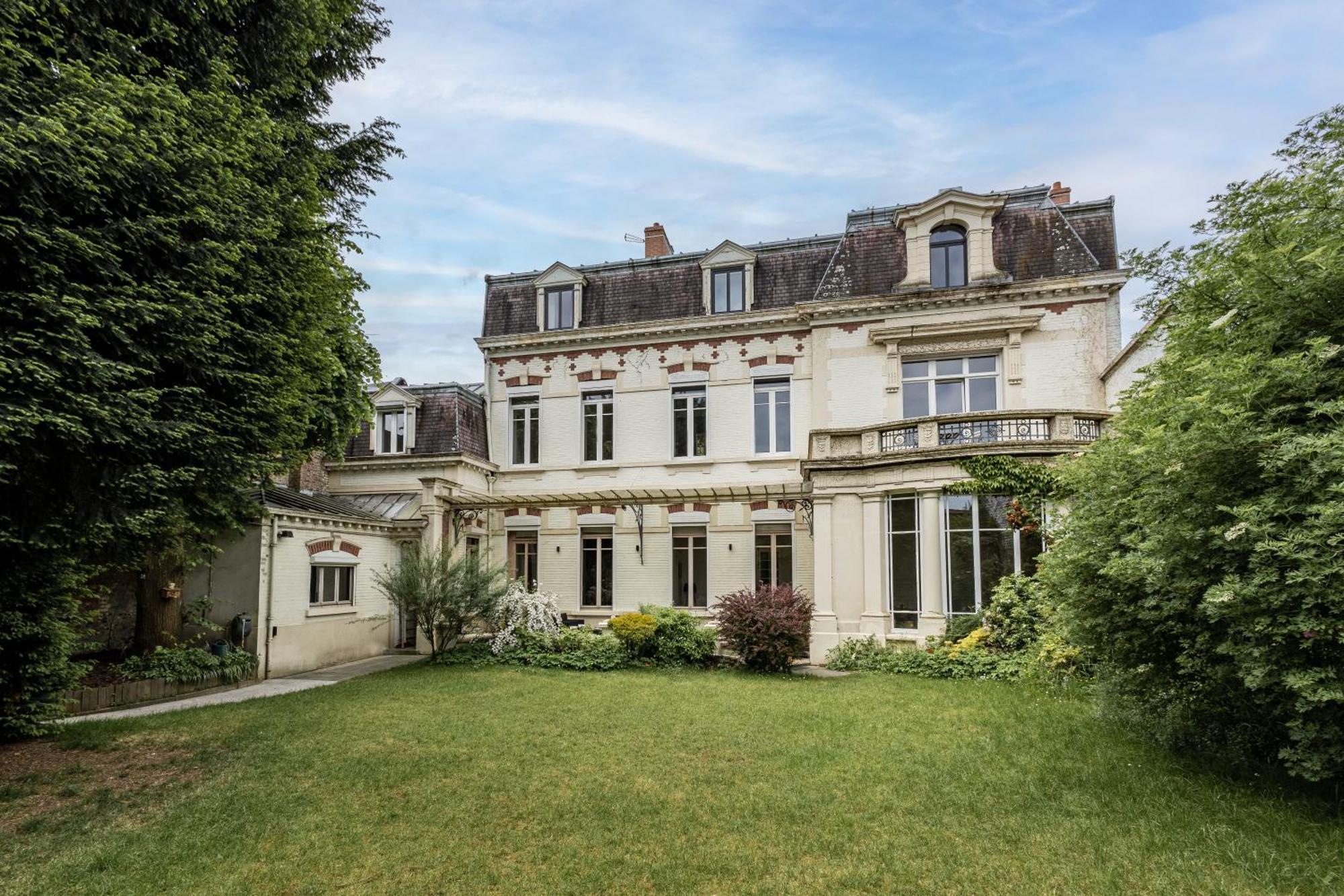 Hotel Particulier - Le 119 Valenciennes Bagian luar foto