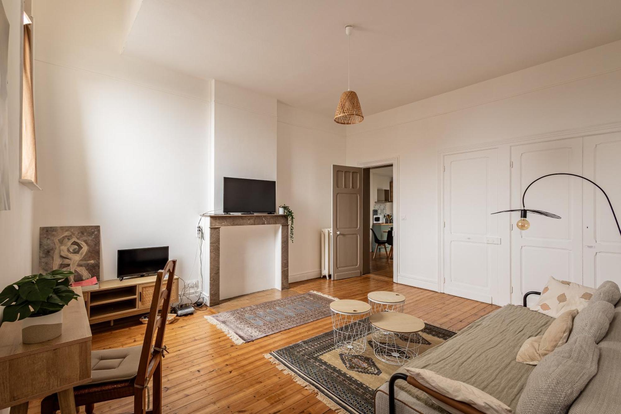 Hotel Particulier - Le 119 Valenciennes Bagian luar foto
